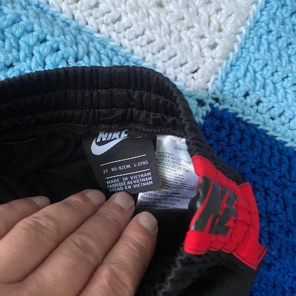 Nike Track Suit & Nike Shoes - Picture 7 of 7